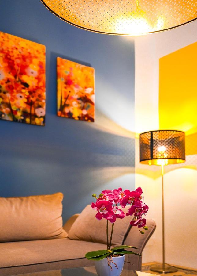 Backpacker Apartment City Center Виена Екстериор снимка