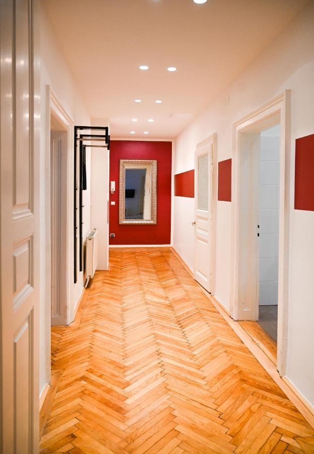 Backpacker Apartment City Center Виена Екстериор снимка